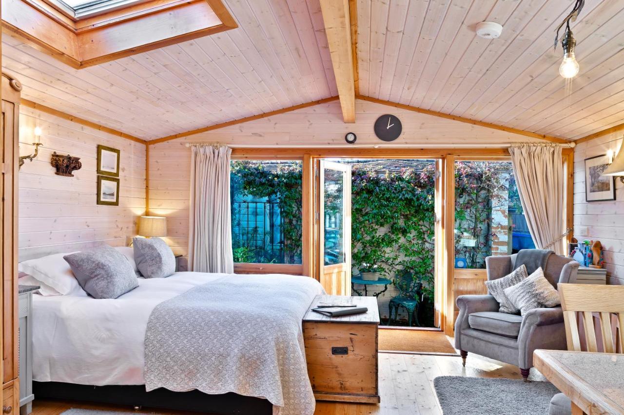 The Lodge - Luxury Lodge With Super King Size Bed, Kitchen & Shower Room Hurstpierpoint Buitenkant foto